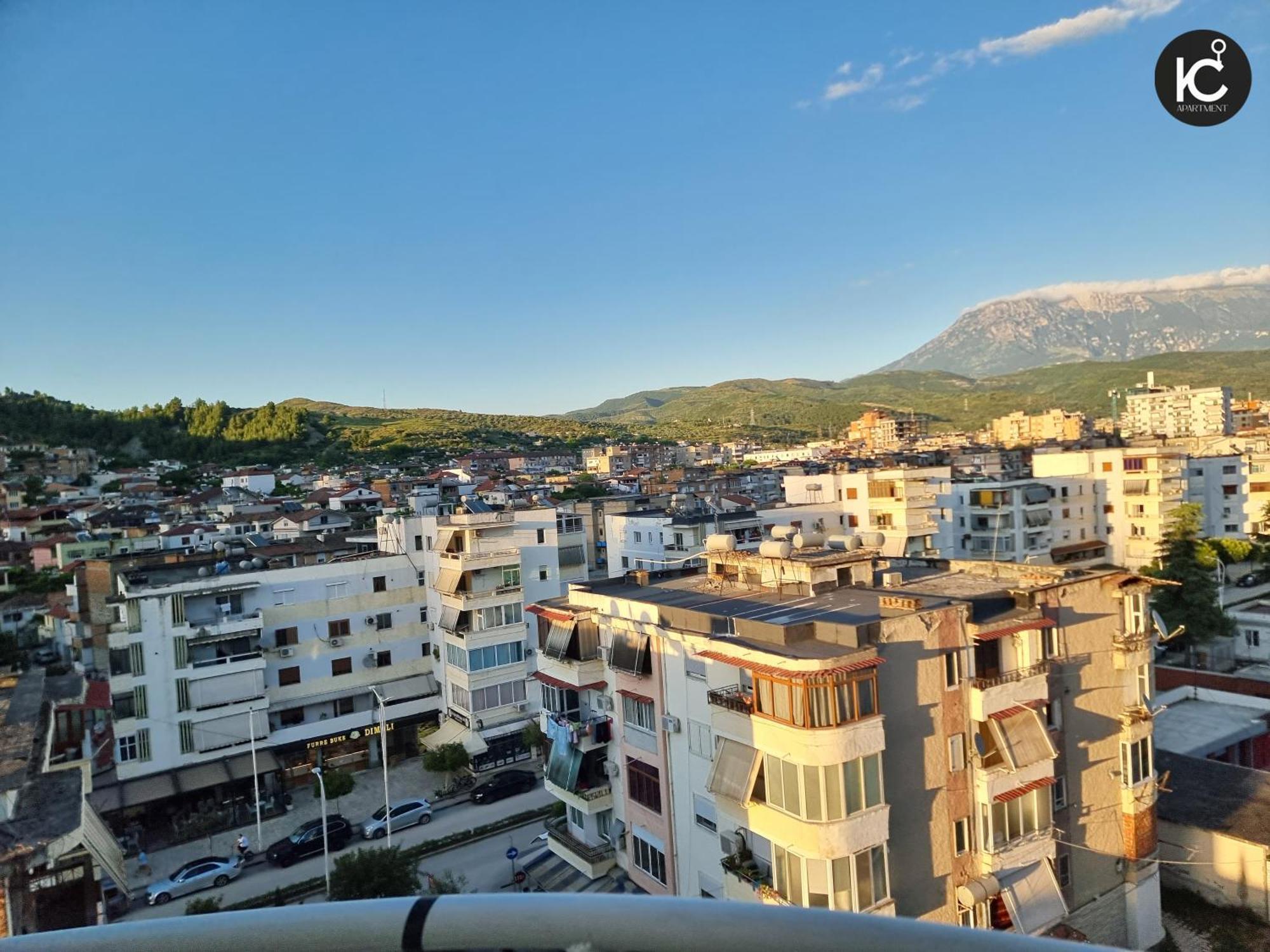 Kc Apartment Berat Bagian luar foto