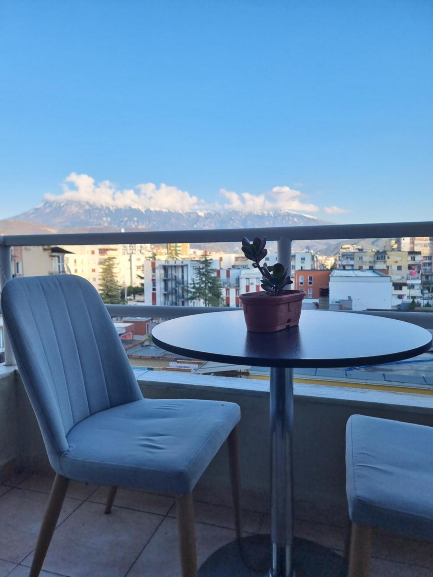 Kc Apartment Berat Bagian luar foto