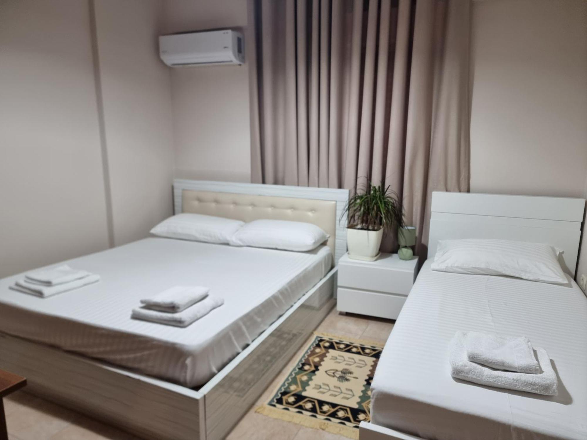 Kc Apartment Berat Bagian luar foto