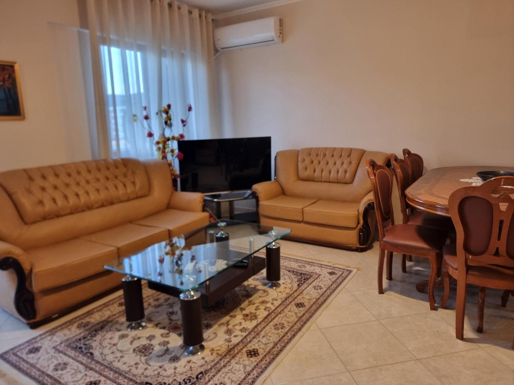 Kc Apartment Berat Bagian luar foto