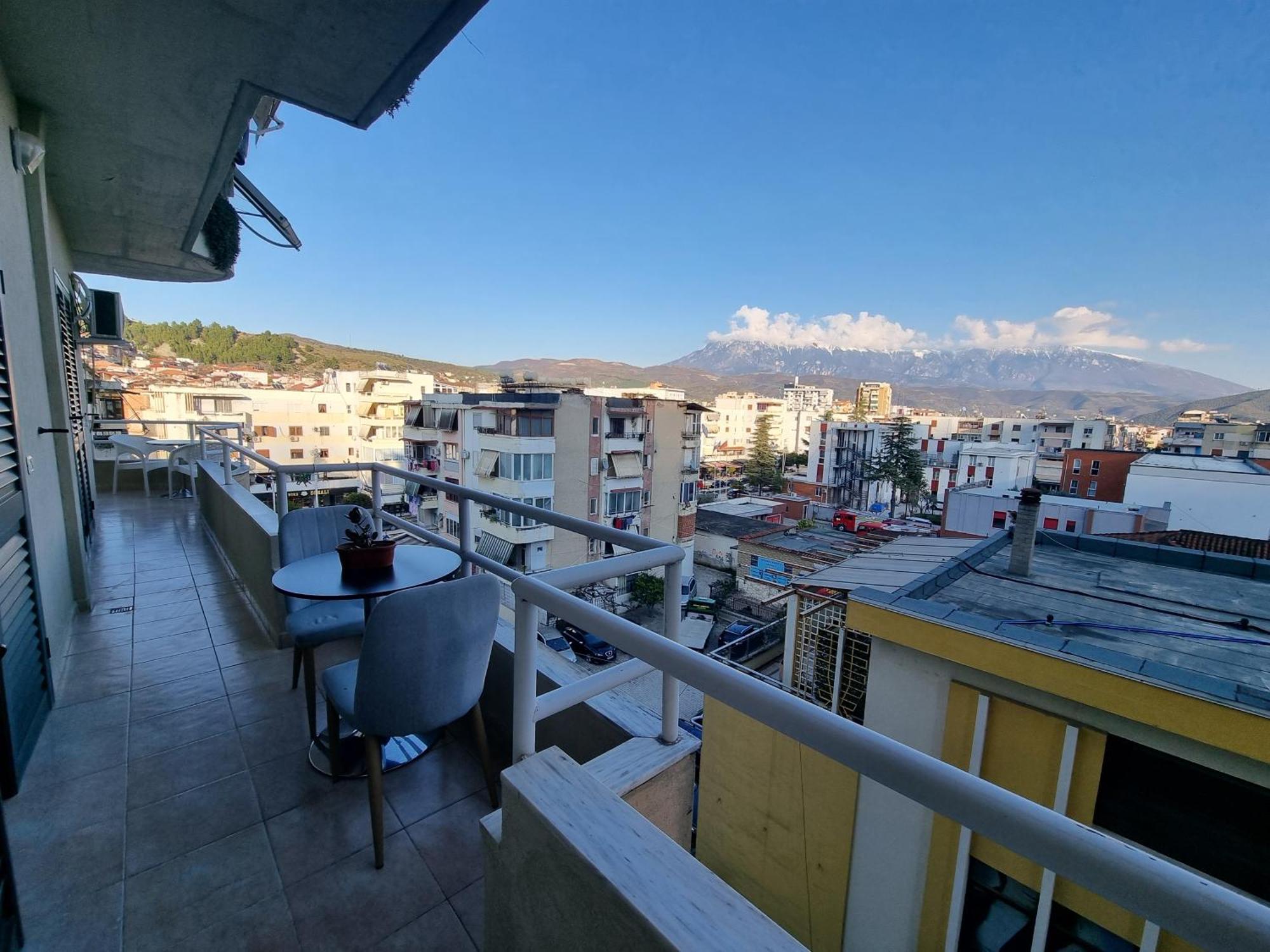 Kc Apartment Berat Bagian luar foto