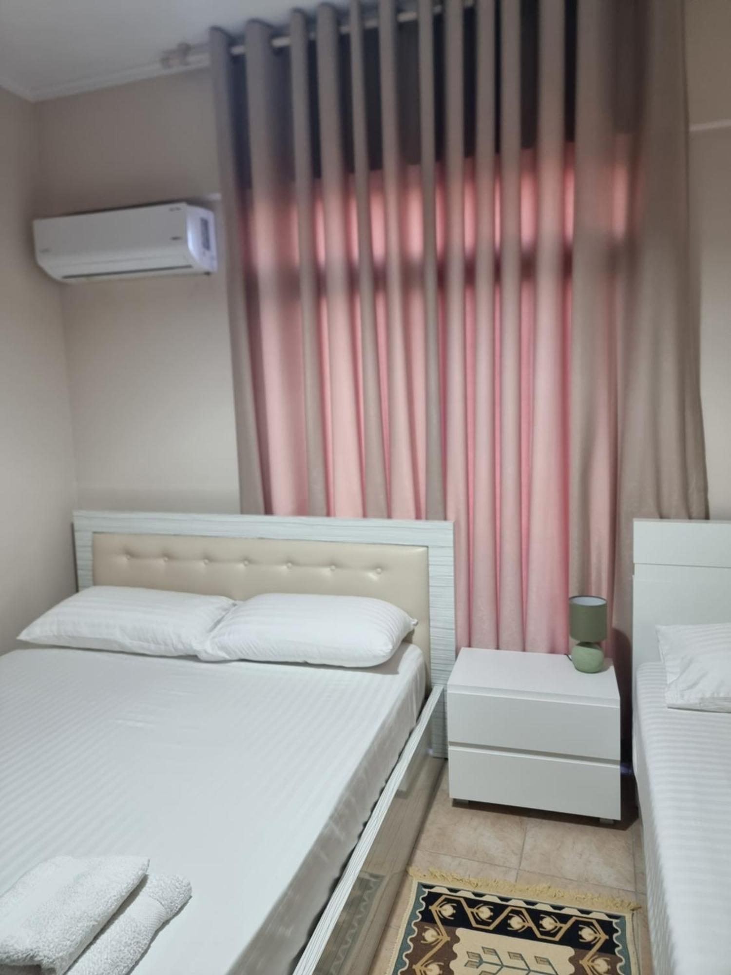 Kc Apartment Berat Bagian luar foto